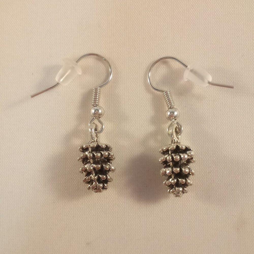 Silver Plated Pine Cone Dangle Earrings Hypoallergenic Women's Party Gift - Picture 2 of 2